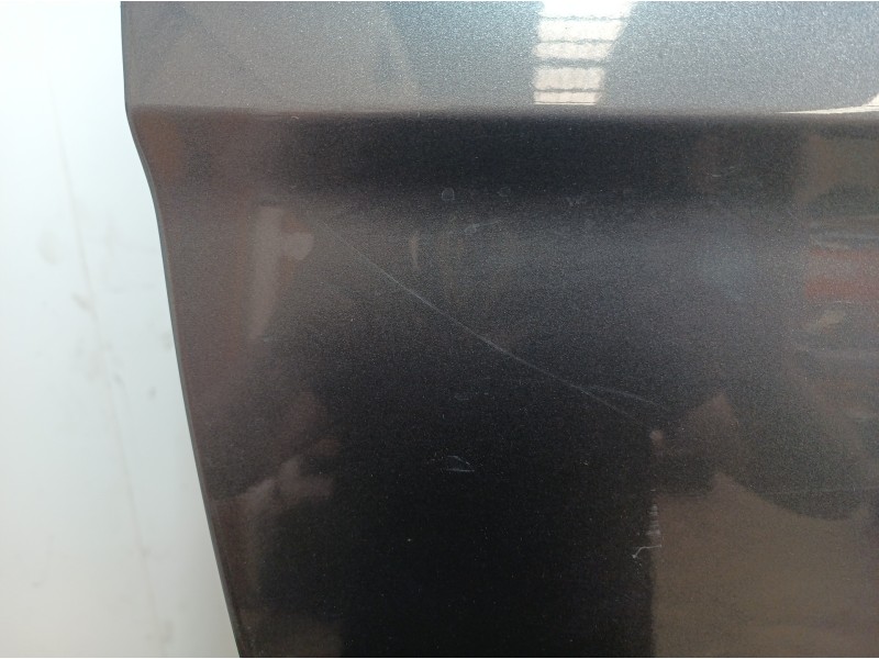 Recambio de puerta lateral corredera derecha para chrysler grand voyager limited referencia OEM IAM   