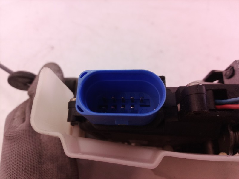 Recambio de cerradura puerta delantera derecha para volkswagen golf v berlina (1k1) conceptline (e) referencia OEM IAM   