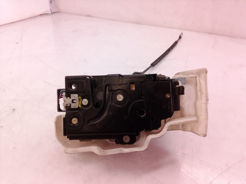 Recambio de cerradura puerta delantera derecha para volkswagen golf v berlina (1k1) conceptline (e) referencia OEM IAM   