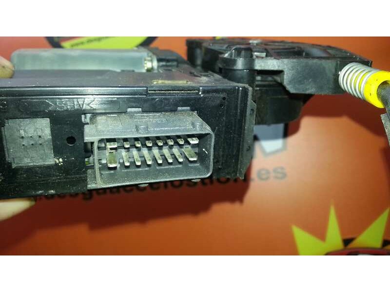 Recambio de elevalunas delantero derecho para peugeot 307 berlina (s2) referencia OEM IAM   