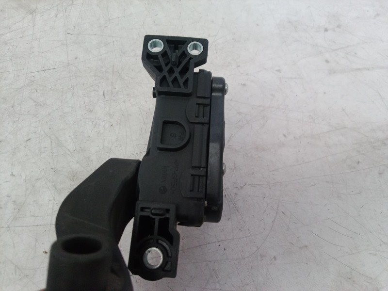 Recambio de potenciometro pedal para audi a4 berlina (8e) 2.0 tdi 16v (103kw) referencia OEM IAM 8E1721523 8E1721523 8E1721523