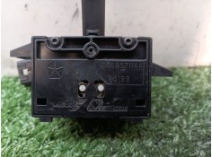 Recambio de mando limpia para chrysler voyager (rg) 2.5 crd grand voyager limited referencia OEM IAM 04685711AA 04685711AA 052AA 2