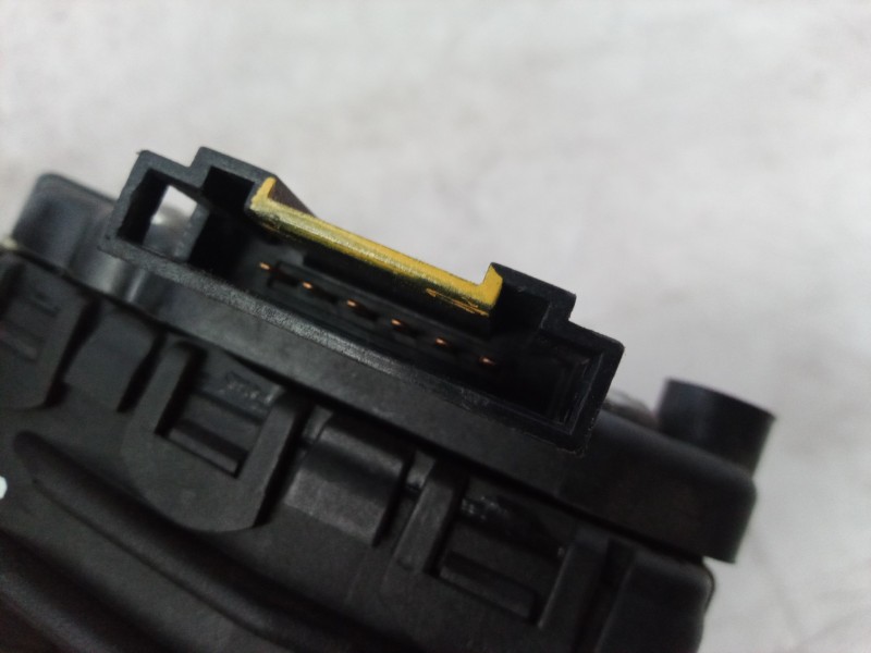Recambio de potenciometro pedal para audi a4 berlina (8e) 2.0 tdi 16v (103kw) referencia OEM IAM 8E1721523 8E1721523 8E1721523