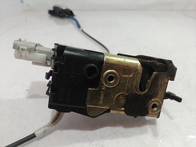 Recambio de cerradura puerta trasera derecha para peugeot 407 st confort referencia OEM IAM 9681337480 9681337480 9681337480