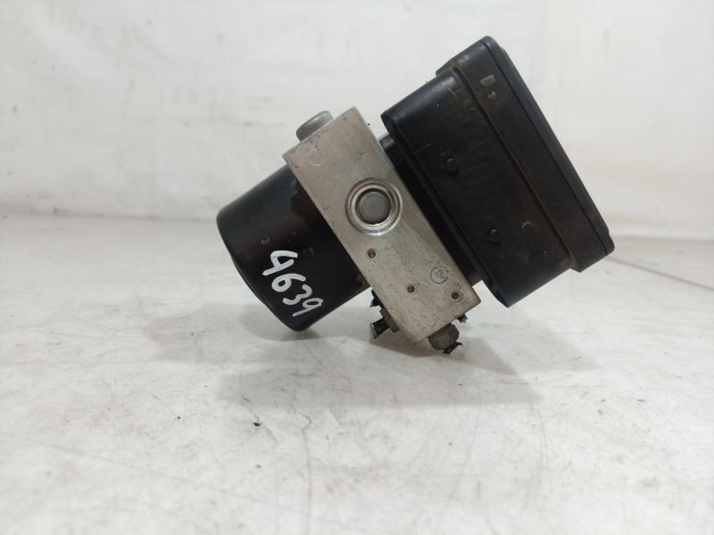 Recambio de abs para ford focus berlina (cap) ambiente (d) referencia OEM IAM 00402662E3 00402662E3 00402662E3