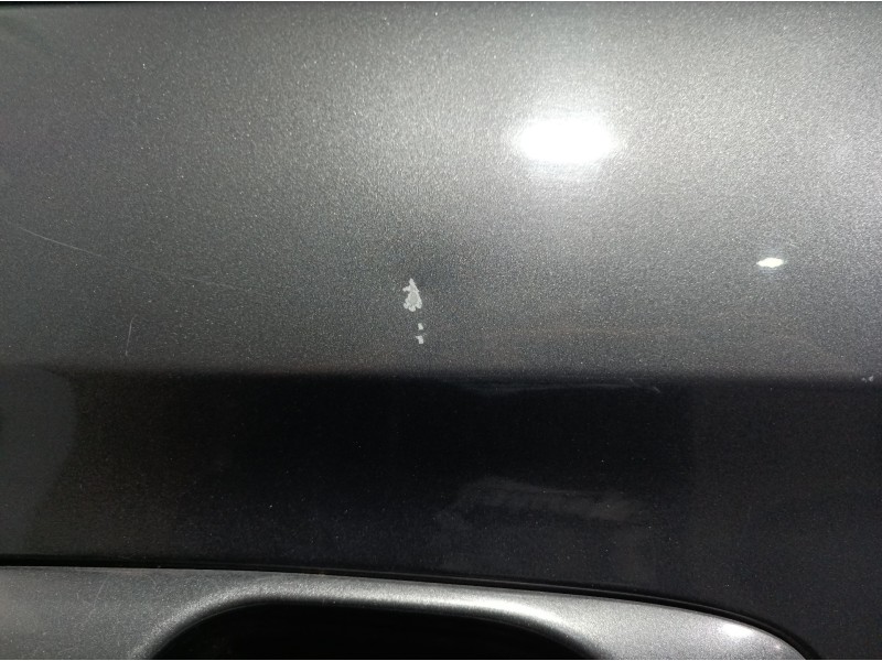 Recambio de puerta lateral corredera izquierda para chrysler grand voyager limited referencia OEM IAM   