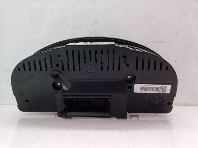 Recambio de cuadro instrumentos para volkswagen golf v berlina (1k1) conceptline (e) referencia OEM IAM A2C53023102 A2C53023102 