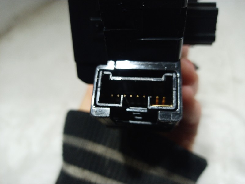 Recambio de anillo airbag para ford focus berlina (cap) titanium referencia OEM IAM 4M5T14A664AB 4M5T14A664AB 4M5T14A664