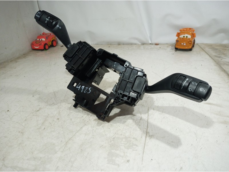 Recambio de mando multifuncion para ford focus berlina (cap) titanium referencia OEM IAM 4M5T13N064HH 4M5T13N064HH 3M5T6475AE