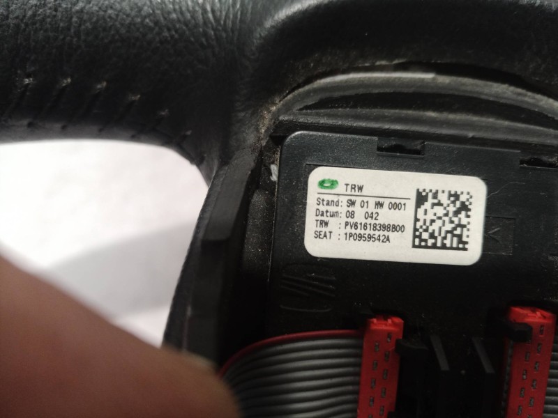 Recambio de volante para seat altea (5p1) reference referencia OEM IAM 1P0959542A 1P0959542 1P0959542