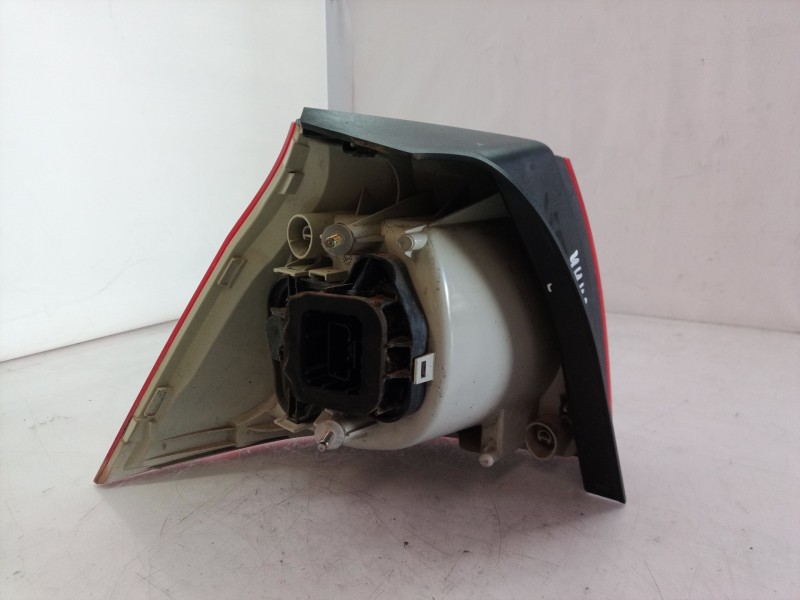 Recambio de piloto trasero derecho para volkswagen golf v berlina (1k1) conceptline (e) referencia OEM IAM 1K6945096E 1K6945096 