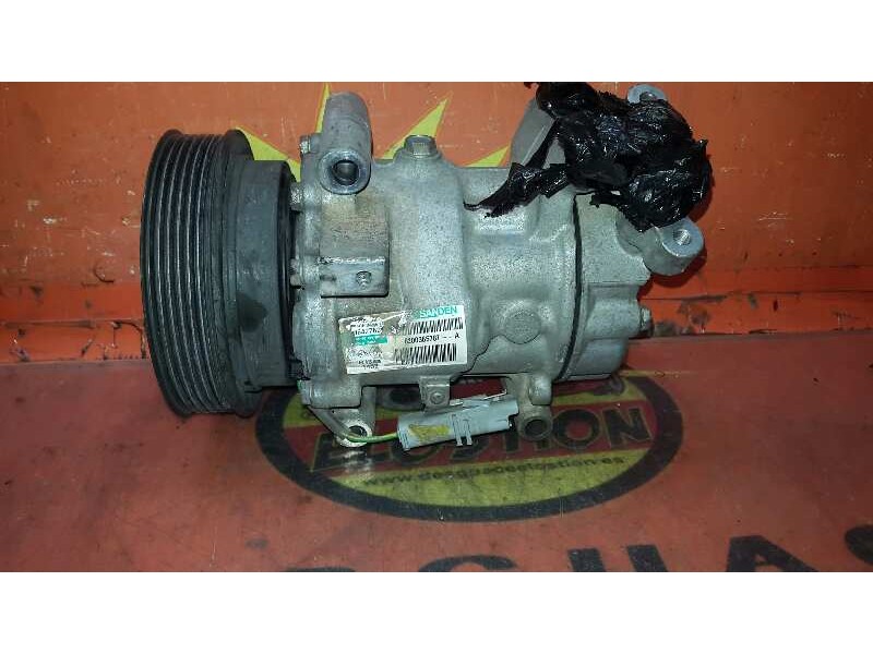 Recambio de compresor aire acondicionado para nissan micra (k12e) acenta referencia OEM IAM 8200365787 8200365787 8200365787