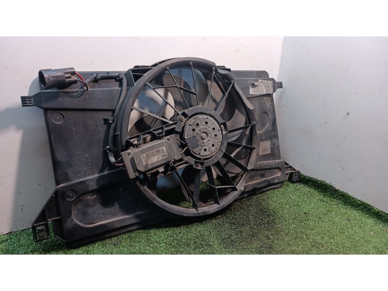 Recambio de electroventilador para ford focus berlina (cap) referencia OEM IAM 3M5H8C607UC 3136613305 1137328148