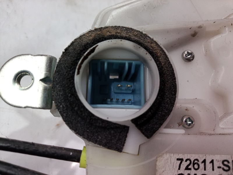 Recambio de cerradura puerta trasera derecha para honda civic berlina 5 (fk) referencia OEM IAM 72611SMGG0 72611SMGG0 72611SMGG0