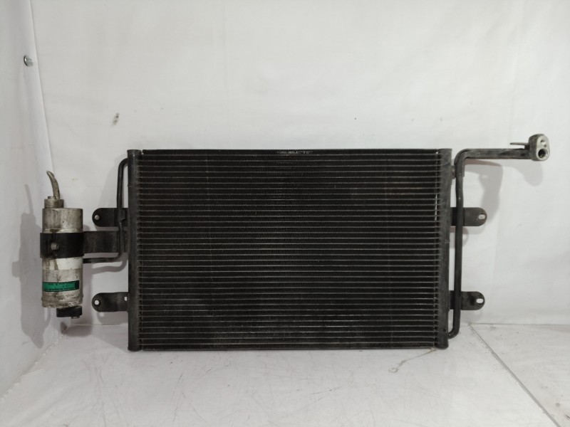 Recambio de condensador / radiador aire acondicionado para audi a3 (8l) 1.9 tdi ambiente referencia OEM IAM 1J0820413D 1J0820413