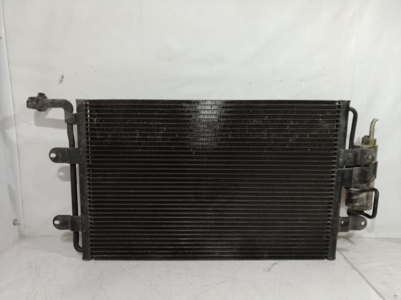 Recambio de condensador / radiador aire acondicionado para audi a3 (8l) 1.9 tdi ambiente referencia OEM IAM 1J0820413D 1J0820413