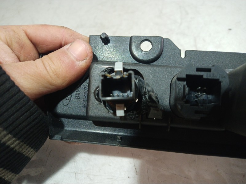 Recambio de interruptor para ford focus berlina (cap) titanium referencia OEM IAM 4M5113D734BC 4M5113D734BC 4M5113D734