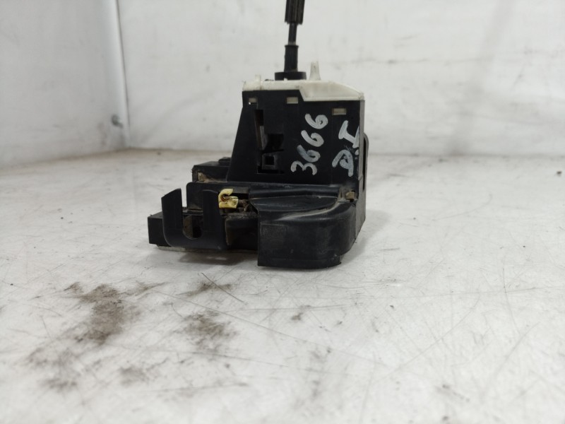 Recambio de cerradura puerta delantera izquierda para renault clio ii fase ii (b/cb0) authentique referencia OEM IAM   