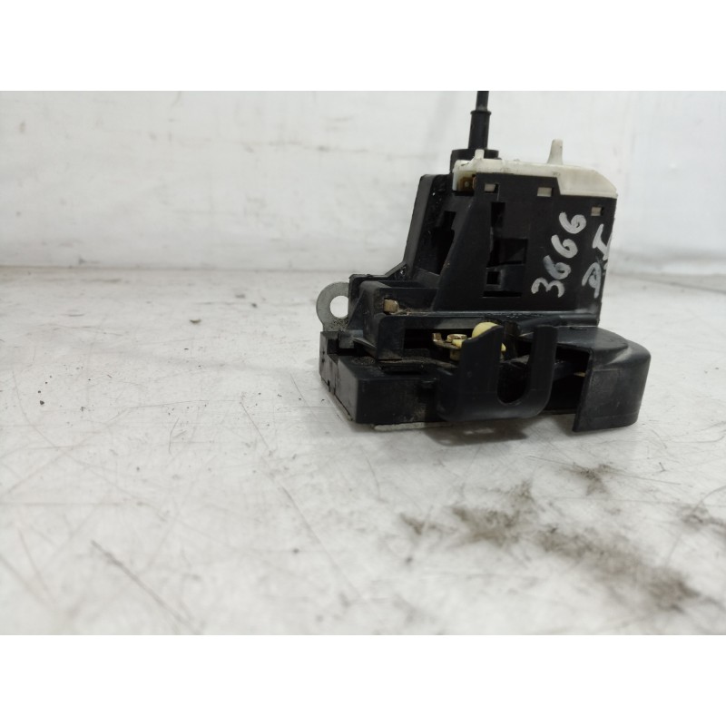 Recambio de cerradura puerta delantera izquierda para renault clio ii fase ii (b/cb0) authentique referencia OEM IAM   