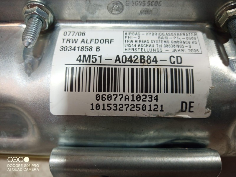Recambio de airbag delantero derecho para ford focus berlina (cap) titanium referencia OEM IAM 4M51A042B84CD 4M51A042B84CD 4M51A