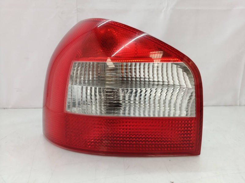 Recambio de piloto trasero izquierdo para audi a3 (8l) 1.6 ambiente referencia OEM IAM 8L0945095B 8L0945095B 8L0945095B