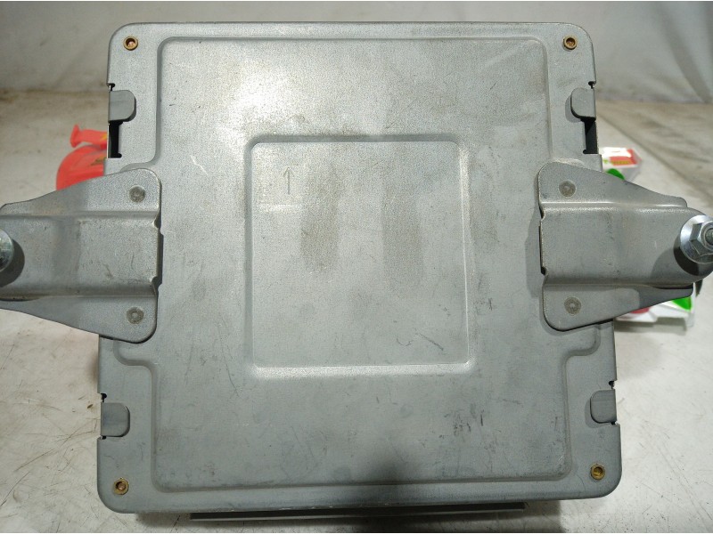 Recambio de centralita motor hibrido para toyota prius (nhw20) basis referencia OEM IAM 8998147130 8998147130 8998147130