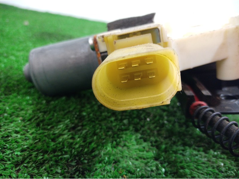 Recambio de elevalunas delantero derecho para ford mondeo ber. (ca2) ambiente referencia OEM IAM 6M2114553B 6M2114553B 6M2114553