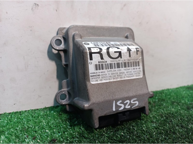 Recambio de centralita airbag para chrysler grand voyager limited referencia OEM IAM  04748604AC 04748604