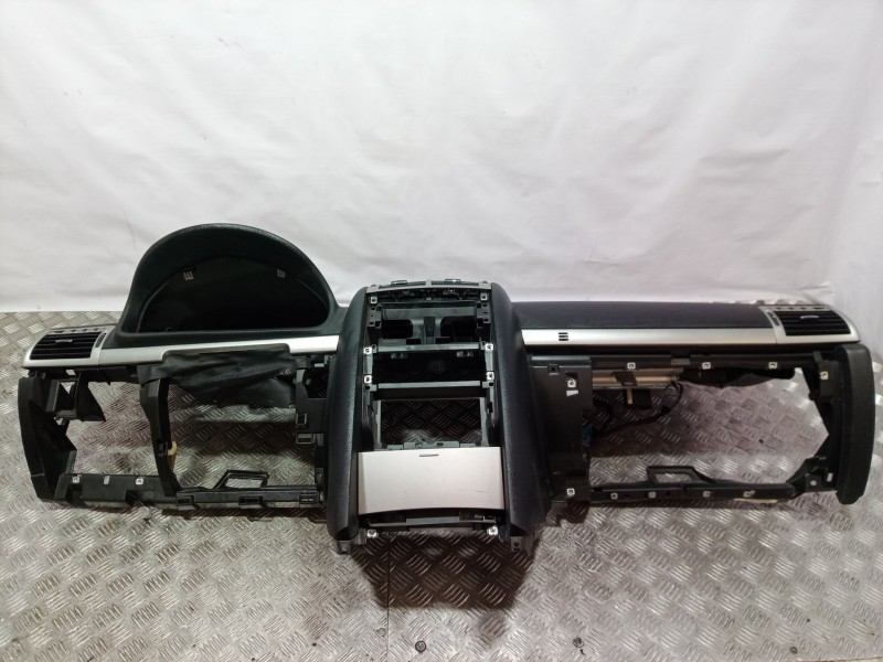 Recambio de salpicadero para peugeot 407 st confort referencia OEM IAM   