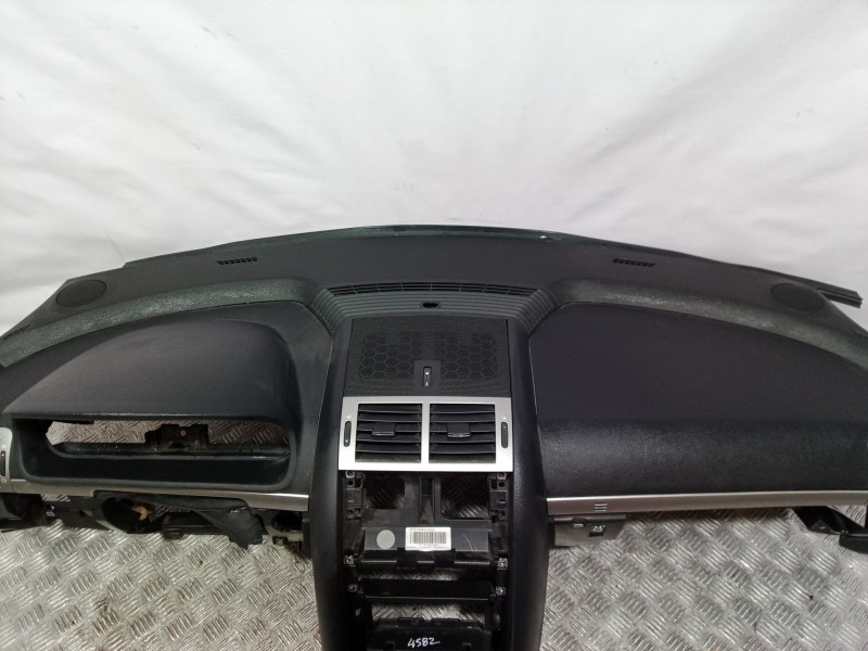 Recambio de salpicadero para peugeot 407 st confort referencia OEM IAM   
