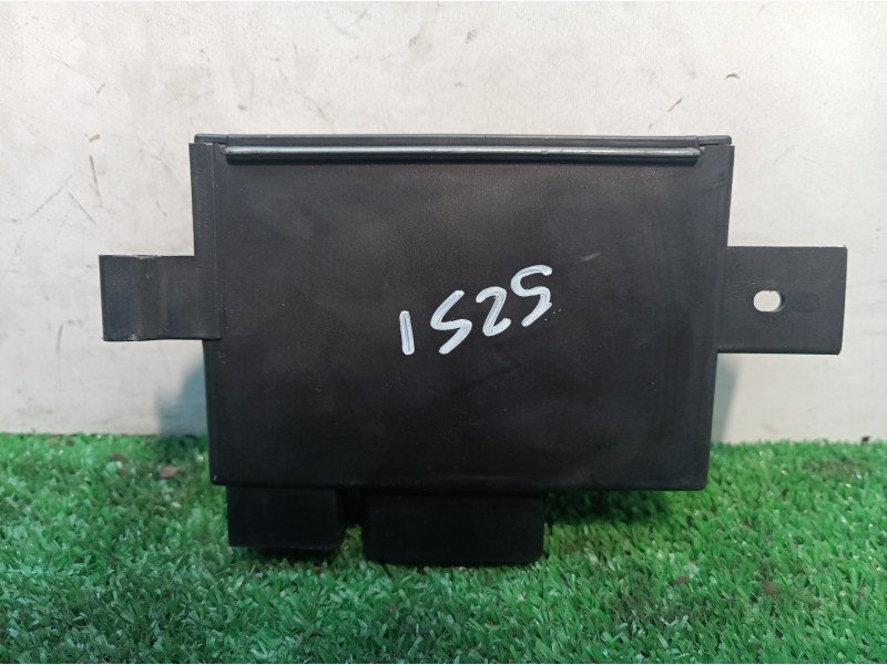 Recambio de centralita cierre para chrysler grand voyager limited referencia OEM IAM  P04686687AQ P04686687