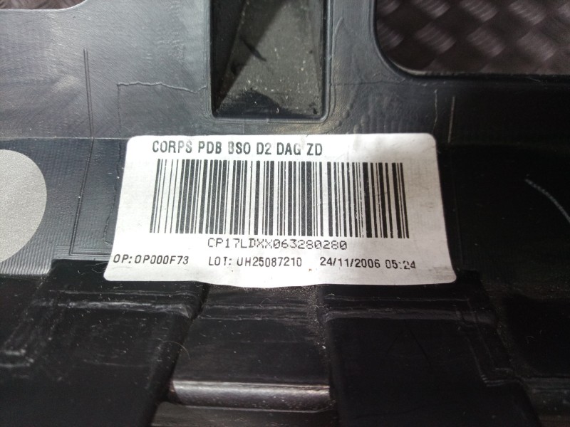 Recambio de salpicadero para peugeot 407 st confort referencia OEM IAM   