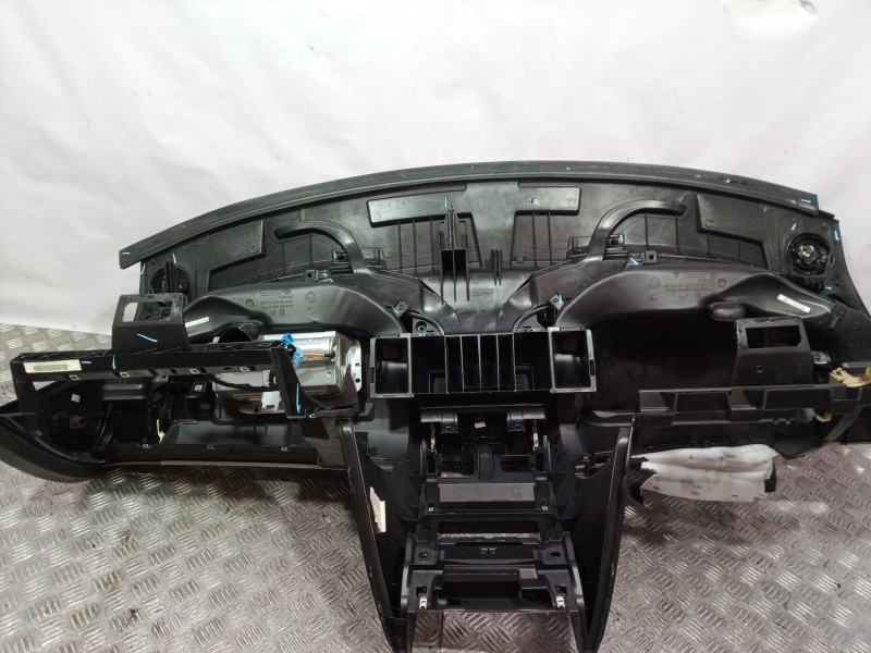 Recambio de salpicadero para peugeot 407 st confort referencia OEM IAM   