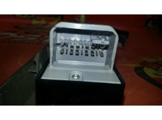 Recambio de mando elevalunas delantero izquierdo para toyota prius (nhw20) basis referencia OEM IAM 8482047040 8482047040 848204 2