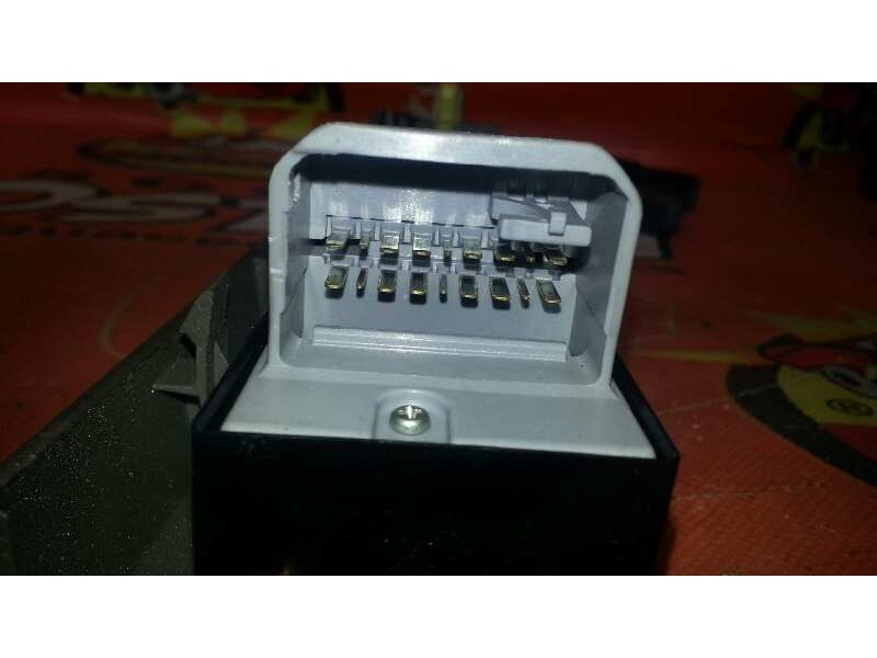 Recambio de mando elevalunas delantero izquierdo para toyota prius (nhw20) basis referencia OEM IAM 8482047040 8482047040 848204