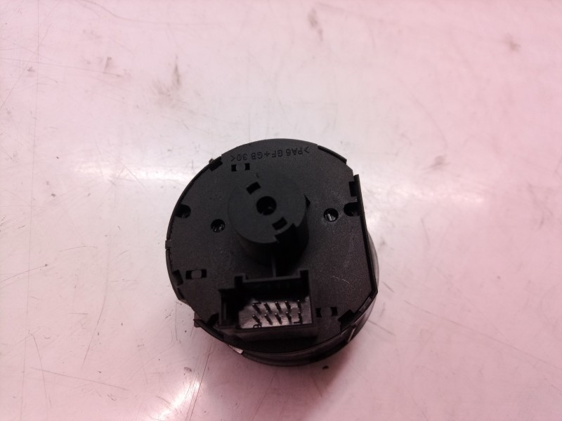 Recambio de mando luces para volkswagen caddy ocio maxi outdoor bmt referencia OEM IAM 1K0941431BM 1K0941431 1K0941431