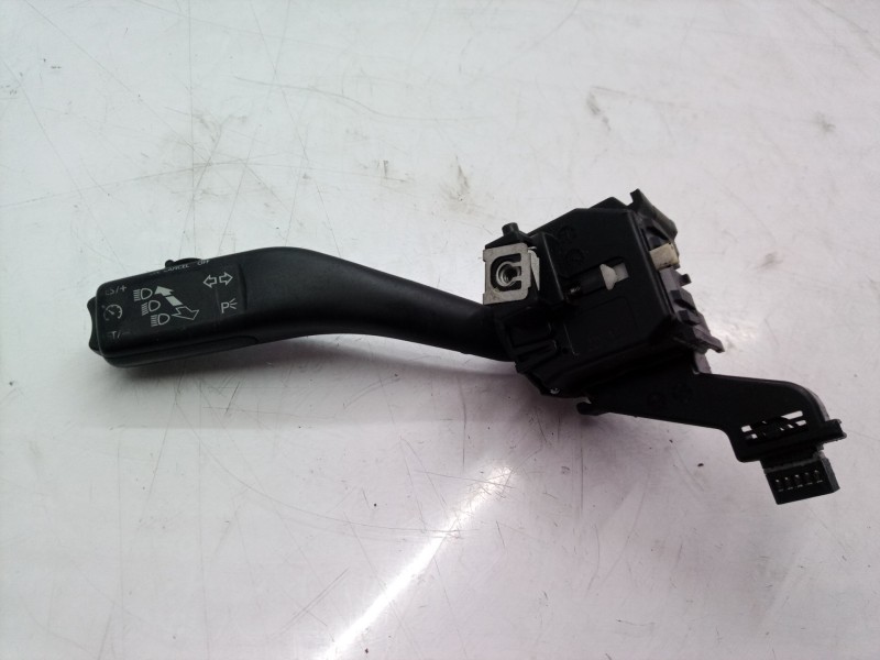 Recambio de mando luces para volkswagen golf v berlina (1k1) trendline referencia OEM IAM ANP80H013E ANP80H013 ANP80H013