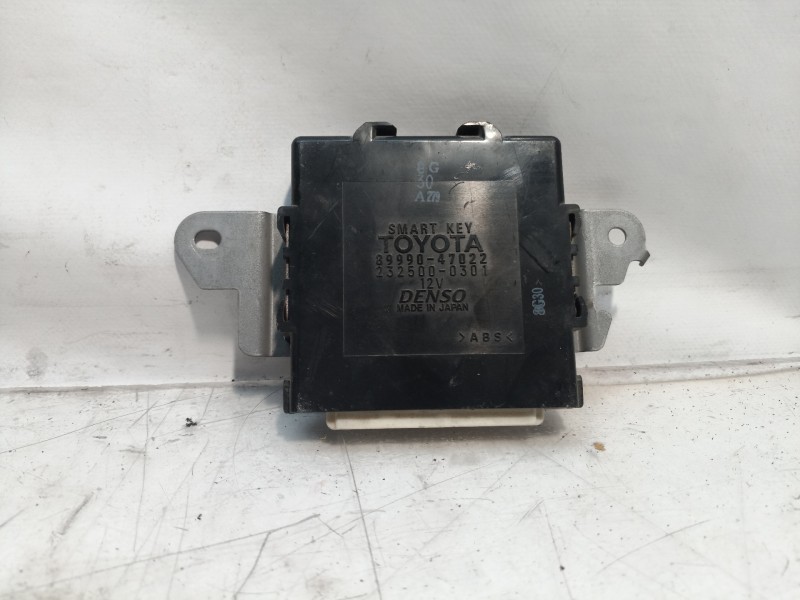 Recambio de modulo llave inteligente para toyota prius (nhw20) basis referencia OEM IAM 8999047022 8999047022 8999047022