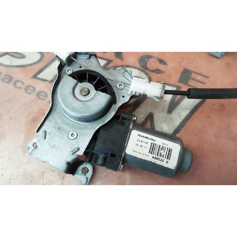 Recambio de elevalunas delantero izquierdo para nissan navara pick-up (d40m) doble cab fe 4x4 referencia OEM IAM 400926B  
