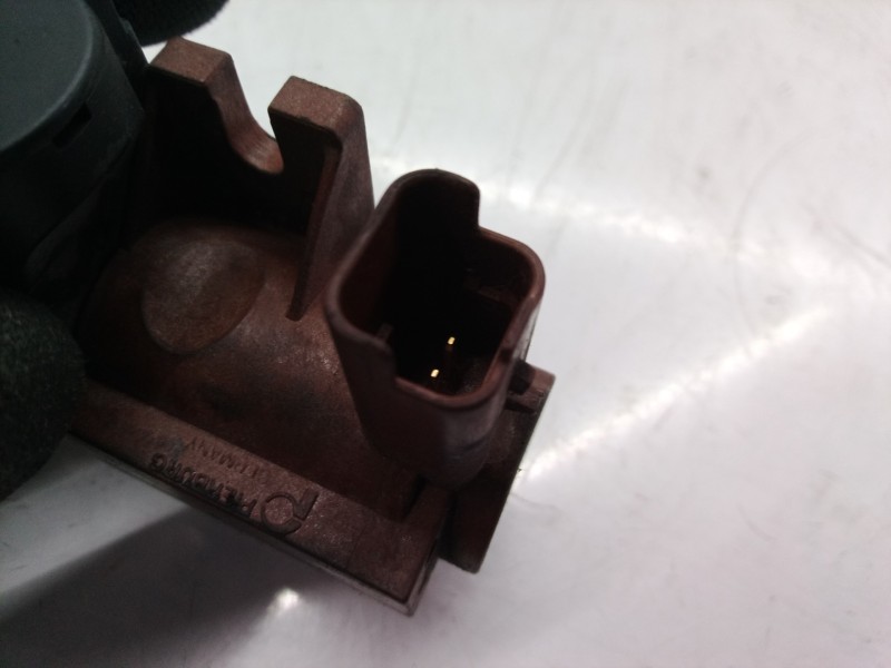 Recambio de valvula aire adicional para ford s-max (ca1) trend referencia OEM IAM 6G9Q9E882CA 6G9Q9E882 6G9Q9E882