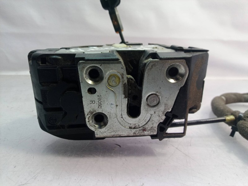 Recambio de cerradura puerta delantera derecha para nissan micra (k12e) referencia OEM IAM   