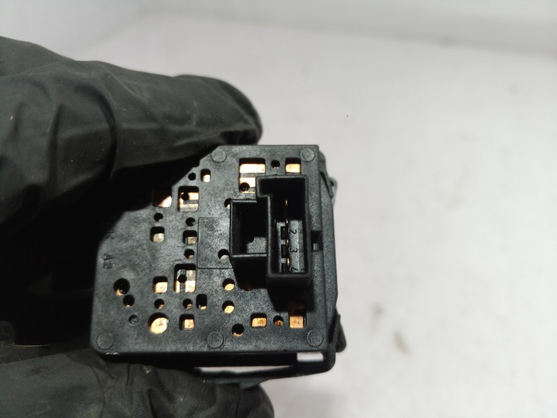 Recambio de mando limpia para opel combo (corsa c) cargo referencia OEM IAM 09185417  