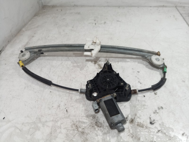 Recambio de elevalunas trasero izquierdo para peugeot 406 berlina (s1/s2) stdt referencia OEM IAM 0130821779 0130821779 01308217