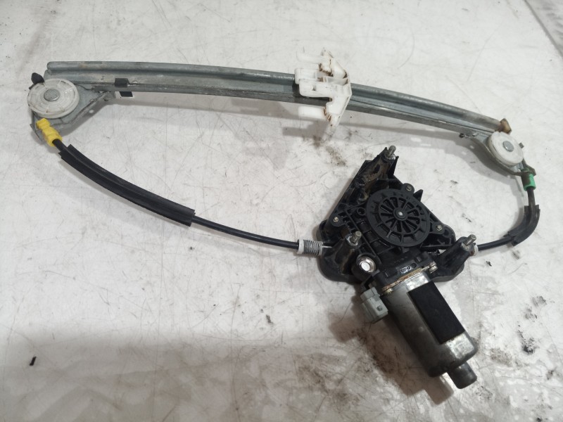 Recambio de elevalunas trasero izquierdo para peugeot 406 berlina (s1/s2) stdt referencia OEM IAM 0130821779 0130821779 01308217