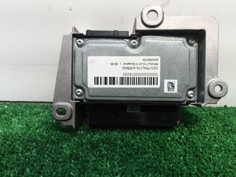 Recambio de centralita airbag para renault clio iii exception referencia OEM IAM 8200528764 8200528764 0285001510