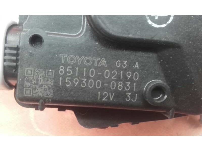Recambio de motor limpia delantero para toyota auris sport referencia OEM IAM 8511002190  