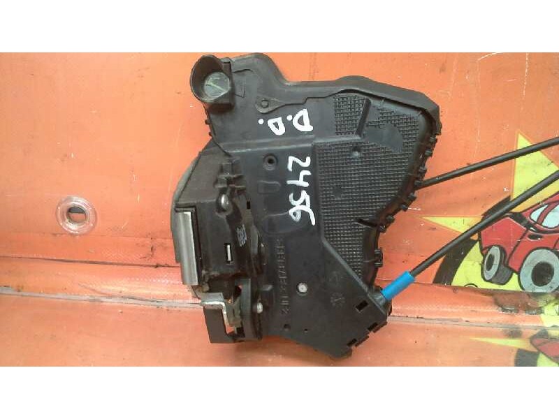 Recambio de cerradura puerta delantera derecha para toyota auris sport referencia OEM IAM   