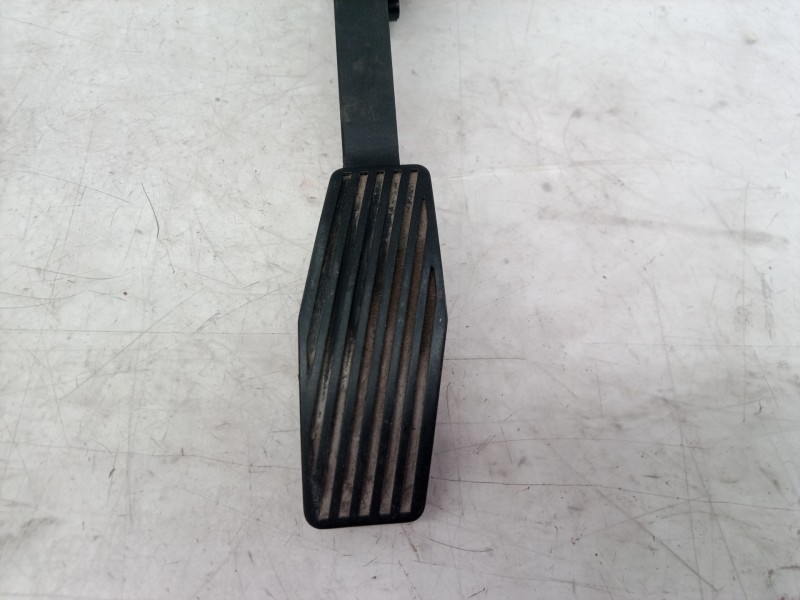 Recambio de pedal acelerador para opel corsa c sri referencia OEM IAM 9129423 9129423 9129423
