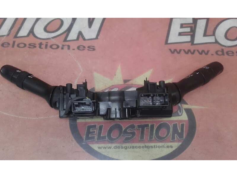 Recambio de mando luces para toyota auris 2.2 d-cat referencia OEM IAM 173832  