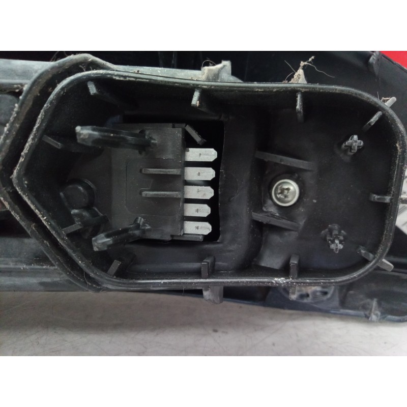 Recambio de piloto trasero izquierdo para opel corsa c sri referencia OEM IAM 09114336 09114336 09114336